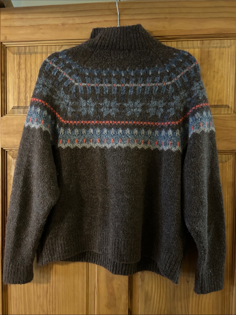 Old Navy Patterned Mock Neck Sweater in Brown - L - Picture 6 of 6